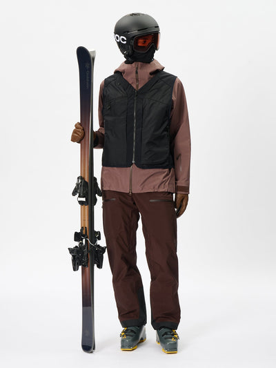 Model: Height 187cm / 6'1" | Wearing: BITTER BROWN / 3