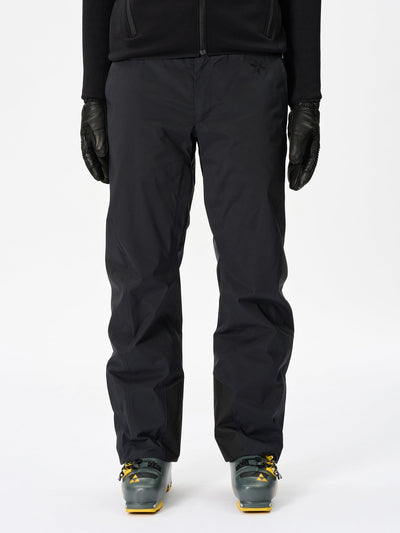 Model: Height 187cm / 6'1" | Wearing: BLACK / 3