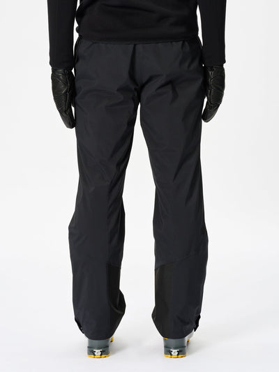 Model: Height 187cm / 6'1" | Wearing: BLACK / 3