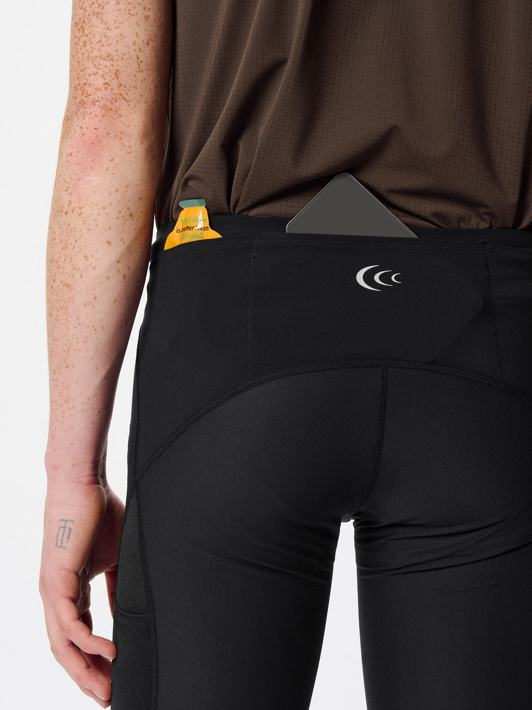 Impact Air Cargo Half Tights (Man) – Goldwin Europe