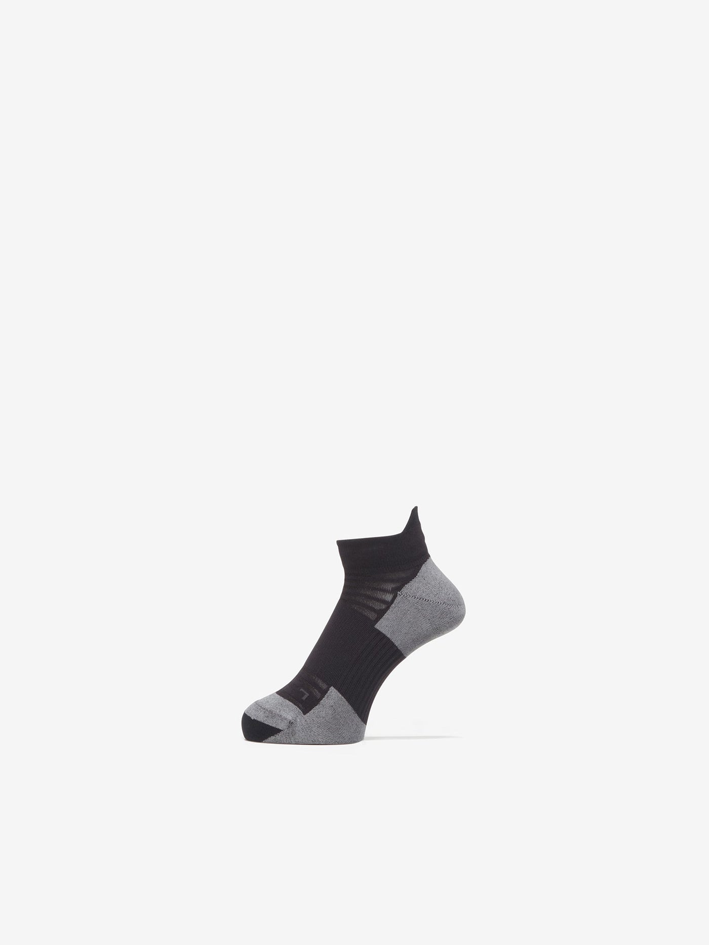 Ventilating Light Short Socks