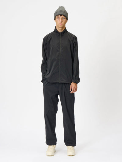 Model: Height 186cm / 6'1" | Wearing: BLACK / 3