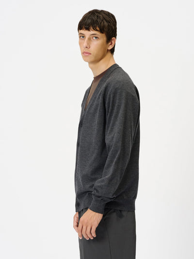 Model: Height 186cm / 6'1" | Wearing: MIX CHARCOAL / 3
