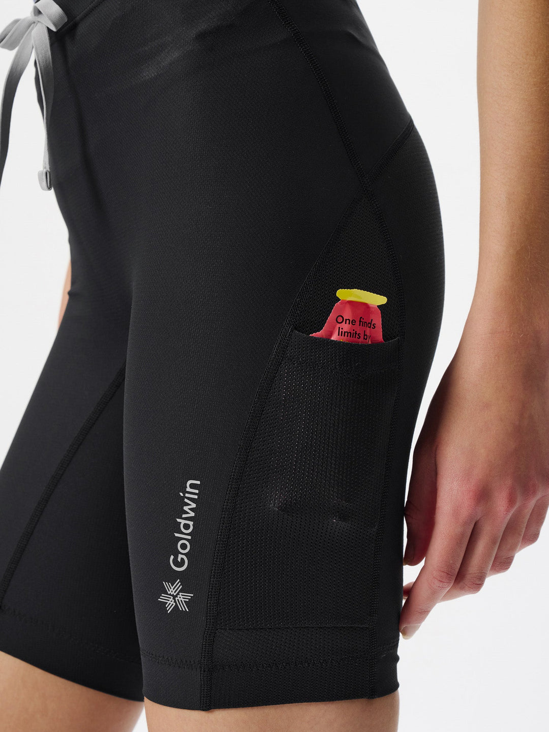 Impact Air Cargo Half Tights (Woman) – Goldwin Europe