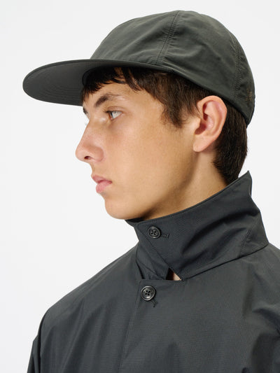 Model: Height 186cm / 6'1" | Wearing: BLACK / 3