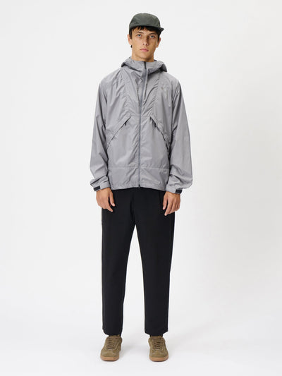 Model: Height 186cm / 6'1" | Wearing: METALLIC GRAY / 3