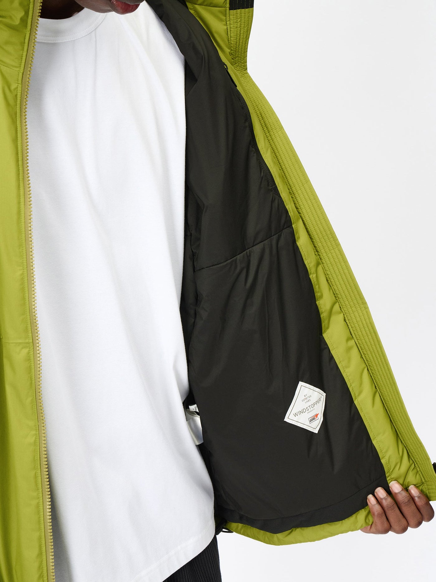 Model: Height 187cm / 6'1" | Wearing: SENCHA GREEN / 3