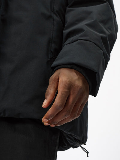 Model: Height 187cm / 6'1" | Wearing: BLACK / 3