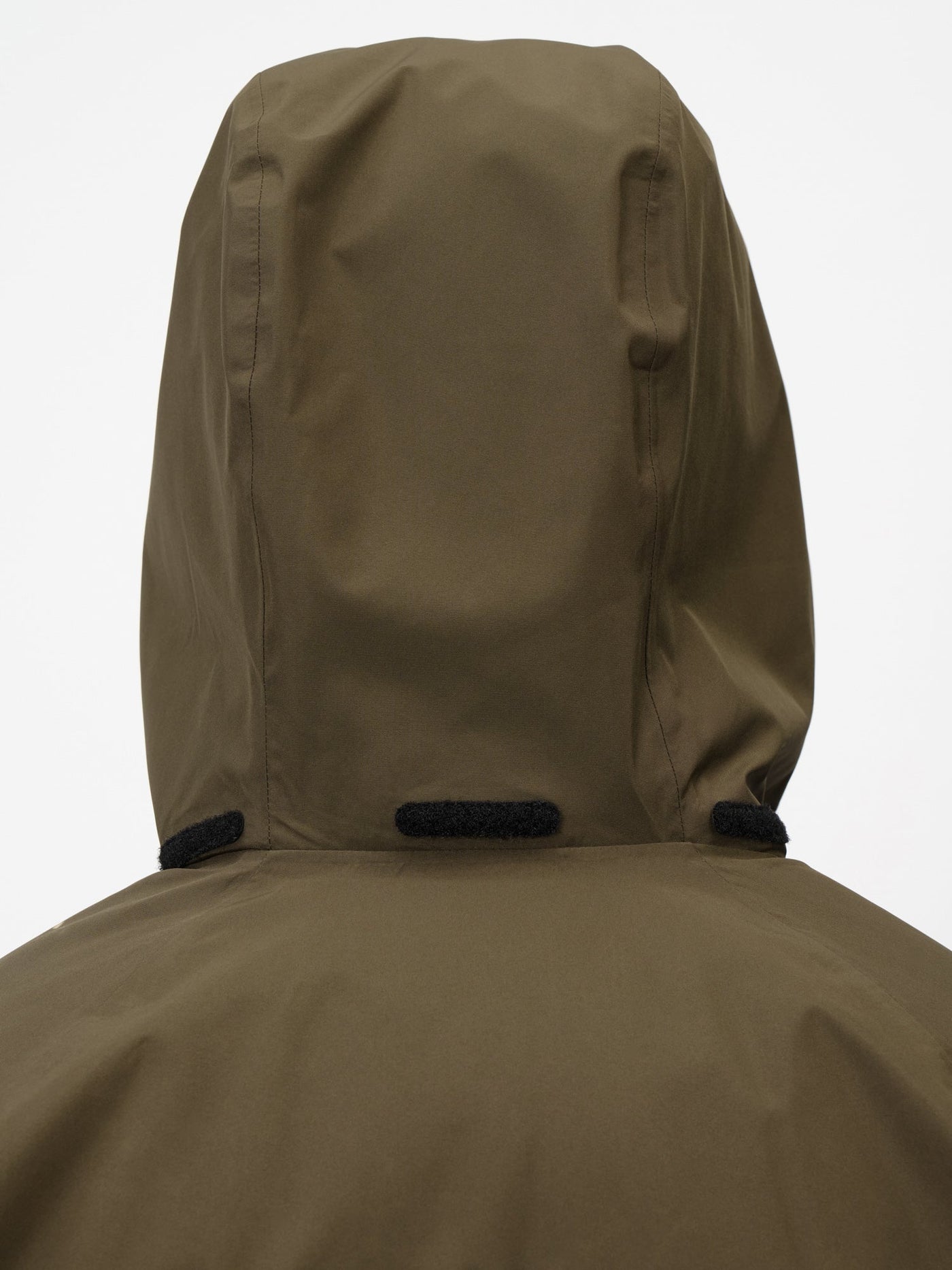 Model: Height 186cm / 6'1" | Wearing: MOREL / 3