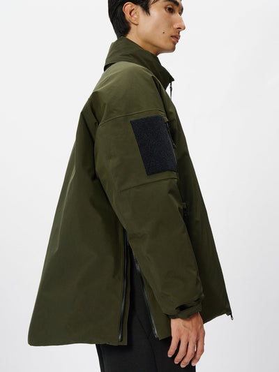 Model: Height 186cm / 6'1" | Wearing: KHAKI / L