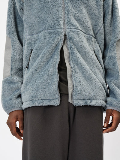 Model: Height 187cm / 6'1" | Wearing: AQUA GRAY / 3