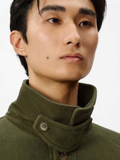 Model: Height 186cm / 6'1" | Wearing: BROWNISH GREEN / 4