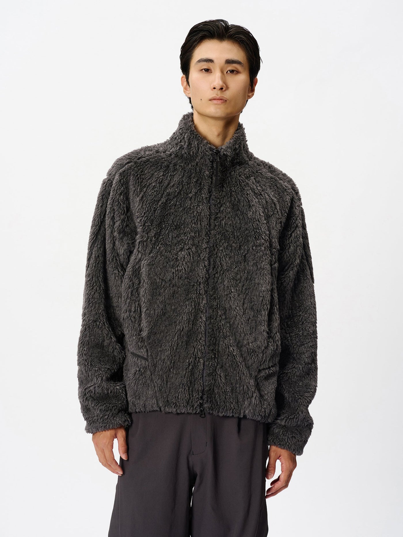 Model: Height 186cm / 6'1" | Wearing: AFTER DARK / 3