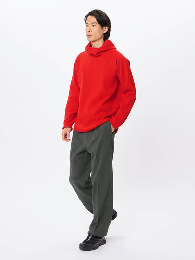 Model: Height 186cm | Wearing: LAVA RED / 3