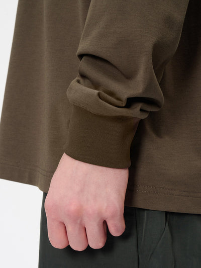 Model: Height 185cm / 6'0" | Wearing: JET BROWN / 3