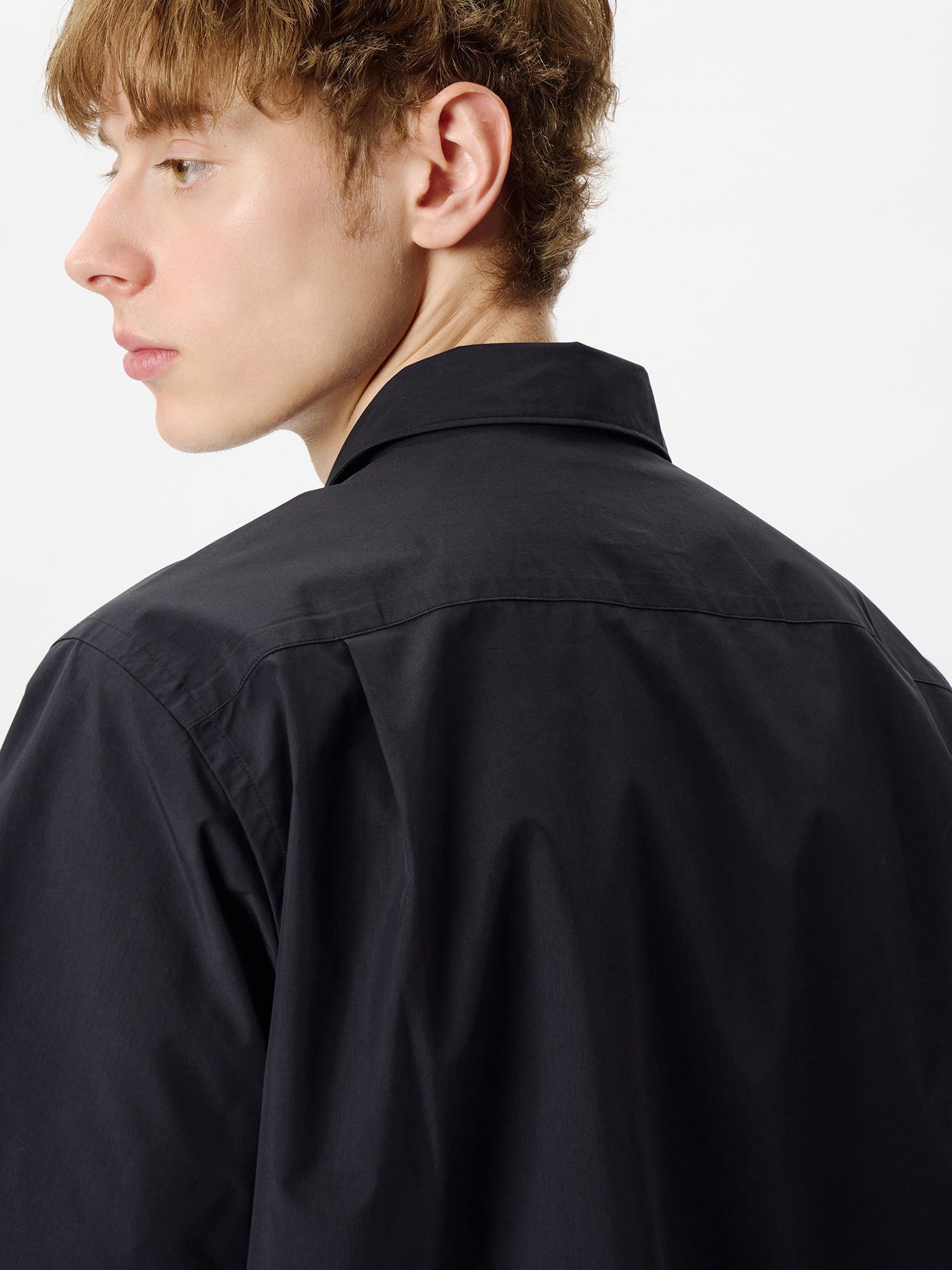 Comfortable S/S Shirt – Goldwin Europe