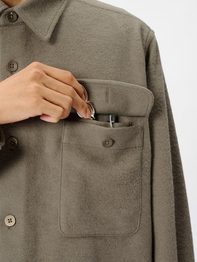 Model: Height 186cm / 6'1" | Wearing: TAUPE FAWN / 4