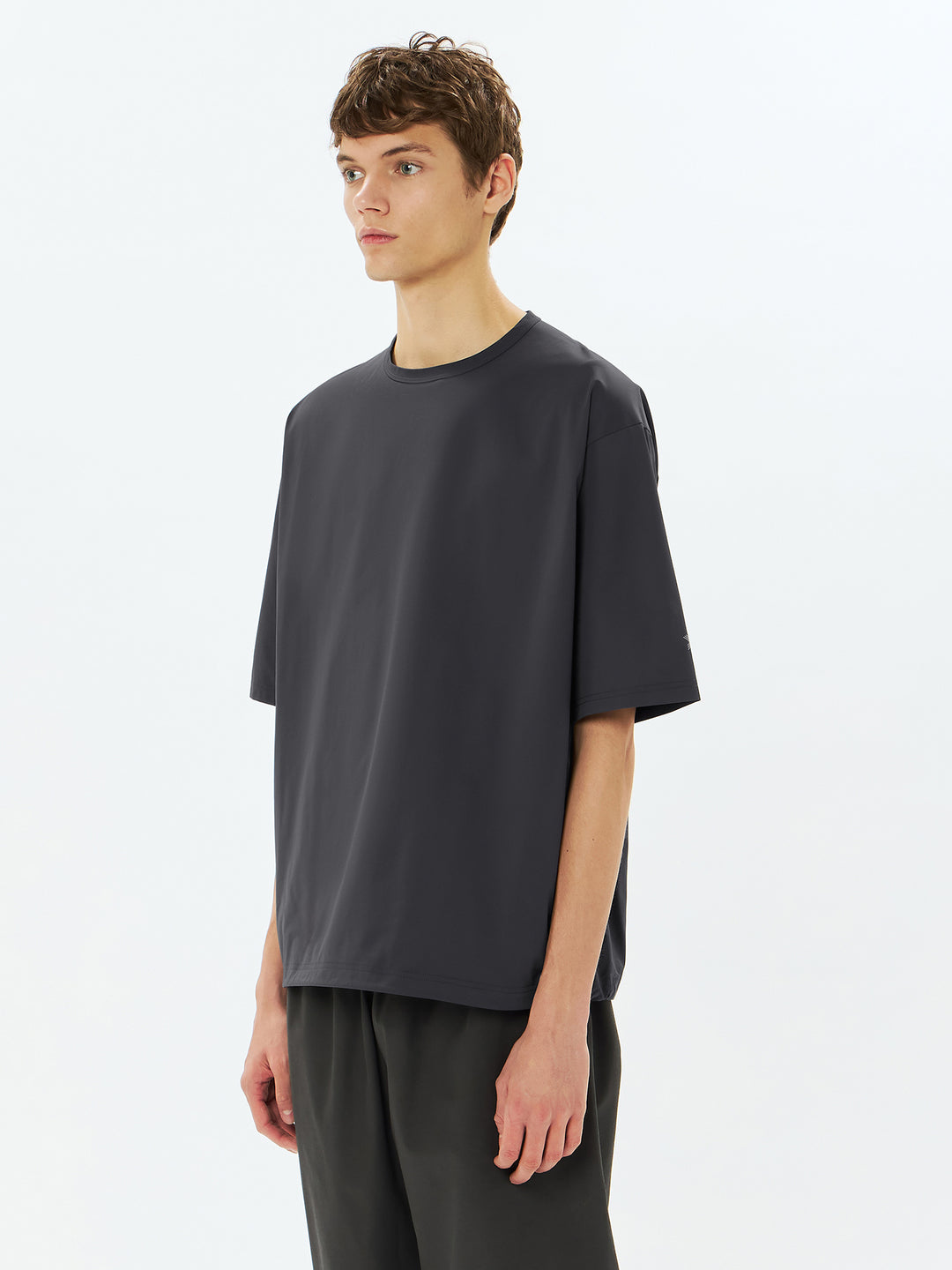 新品FW25最新 High Gauge Shirring L/S T-shirt Goldwin / High Gauge Shirring T-Shirt - W/