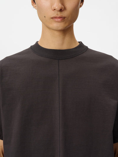 Model: Height 186cm / 6'1" | Wearing: BLACK BEAN / 3