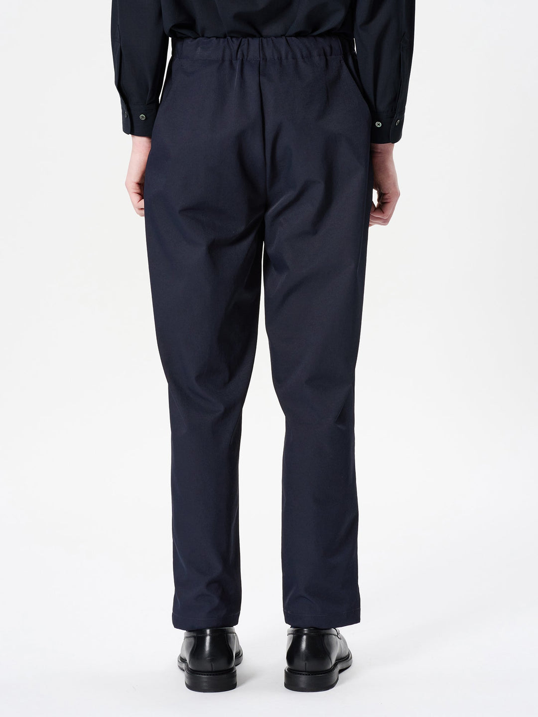 One Tuck Tapered Stretch Pants – Goldwin Europe