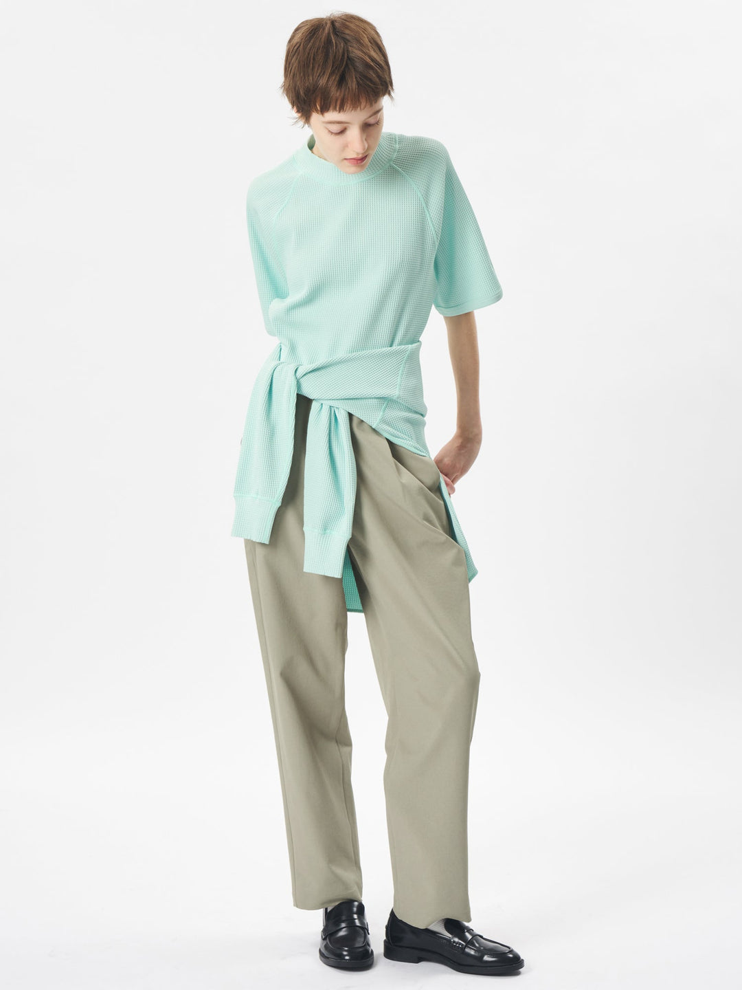 One Tuck Tapered Stretch Pants – Goldwin Europe