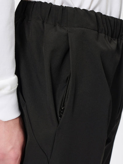 Model: Height 185cm / 6'0" | Wearing: BLACK / 3