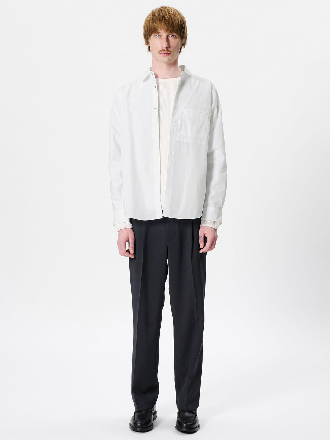 One Tuck Straight Pants – Goldwin Europe
