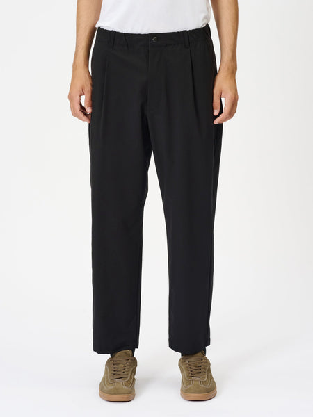One Tuck Tapered Light Pants