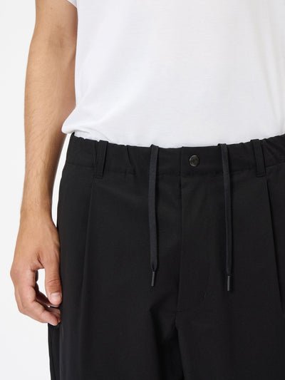 Model: Height 186cm / 6'1" | Wearing: BLACK / 3