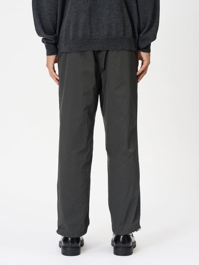 Model: Height 186cm / 6'1" | Wearing: CARBON GRAY / 3