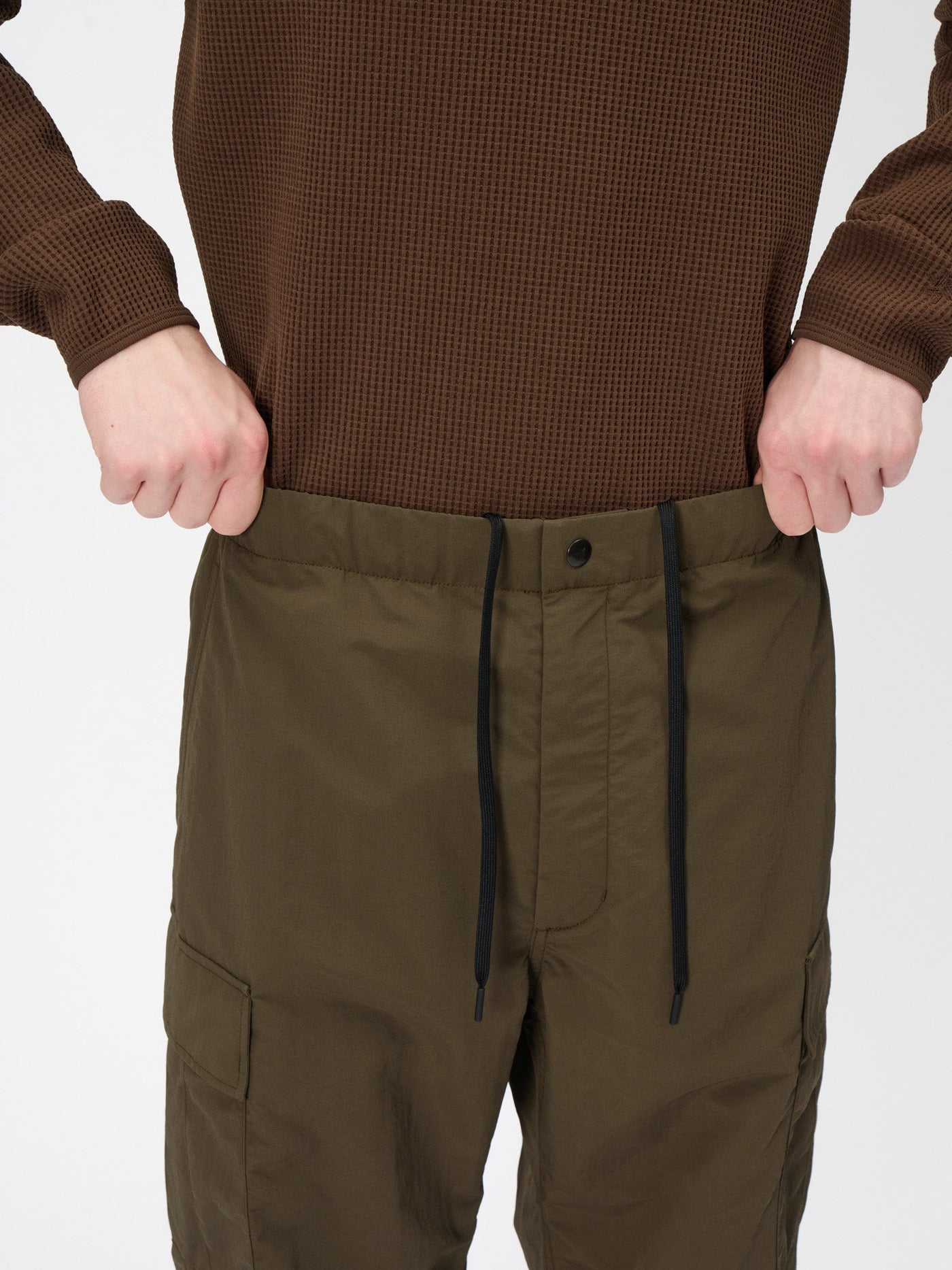 Model: Height 185cm / 6'0" | Wearing: MOREL / 3