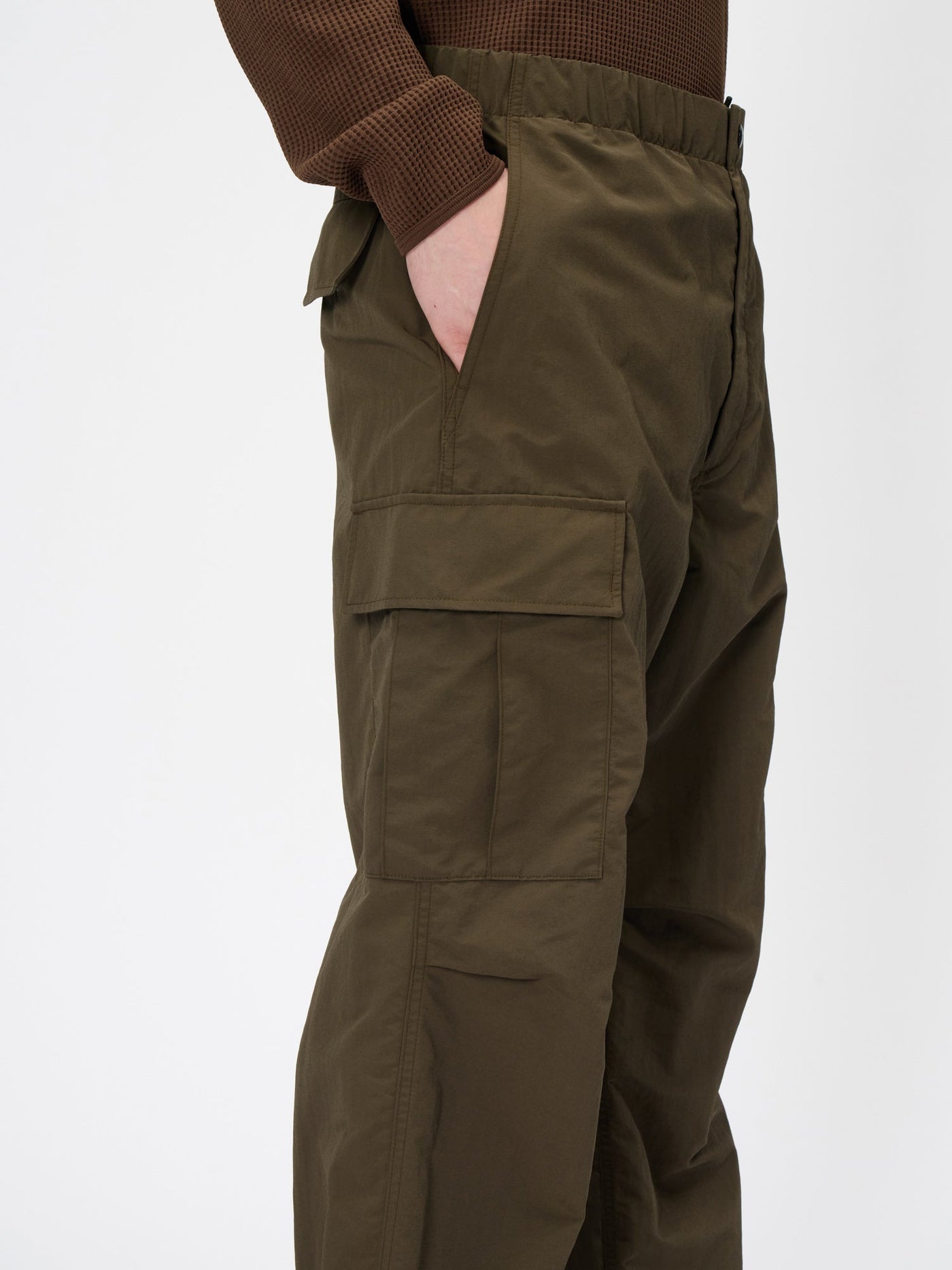 Model: Height 185cm / 6'0" | Wearing: MOREL / 3