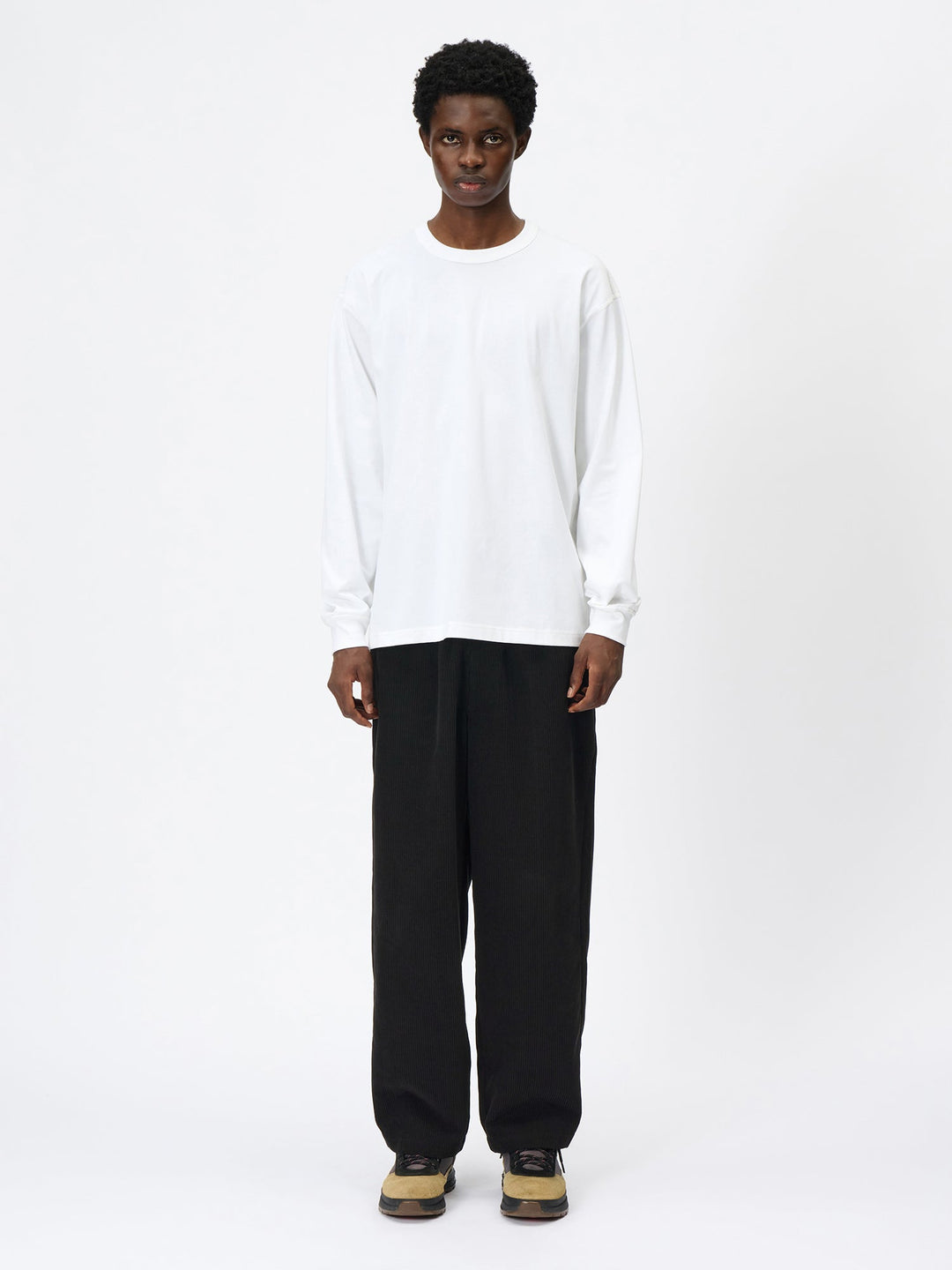 Fine Wale Corduroy Straight Pants – Goldwin Europe