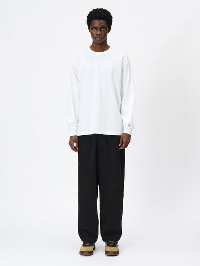 Model: Height 187cm / 6'1" | Wearing: BLACK / 3