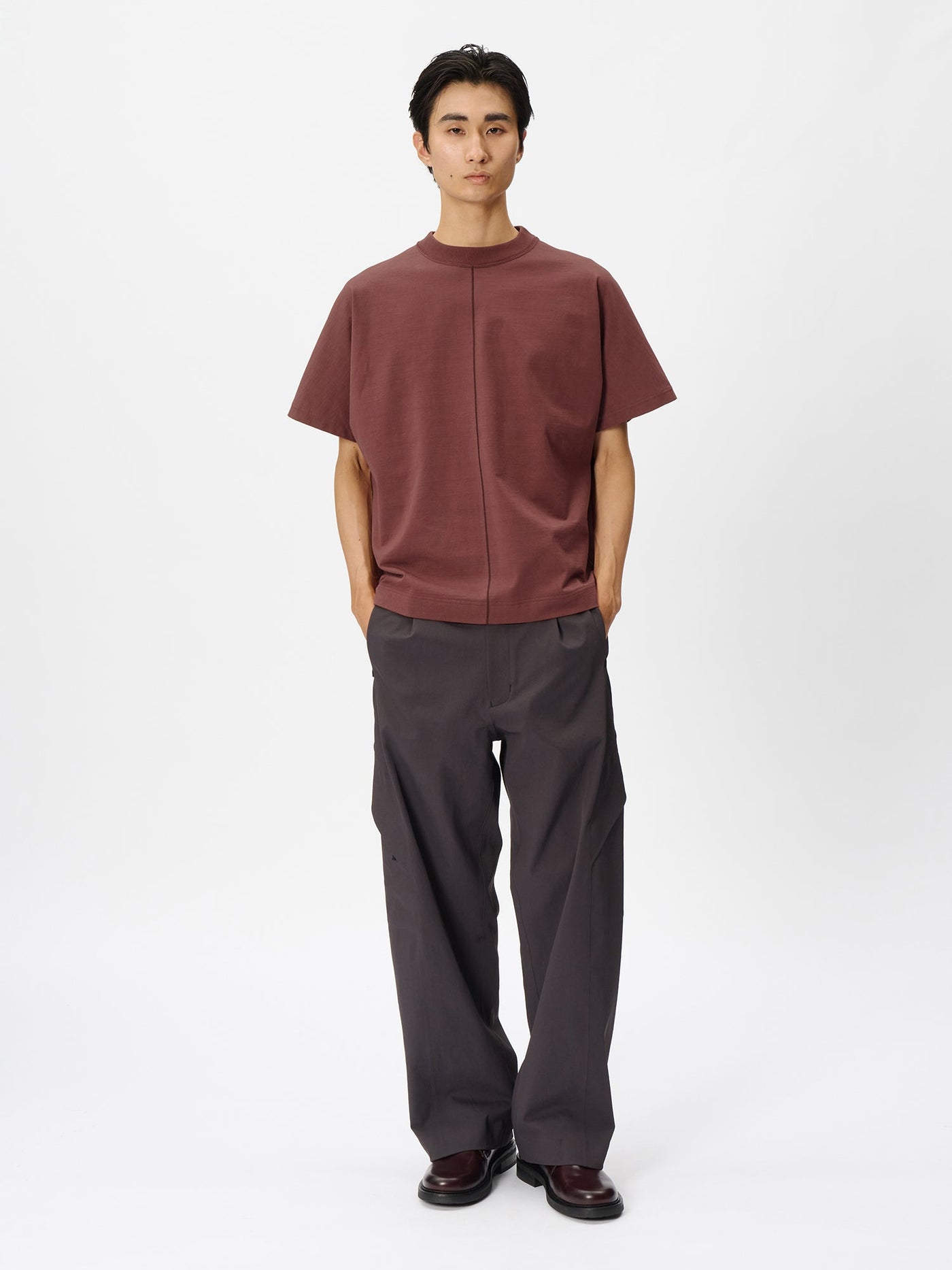 Model: Height 186cm / 6'1" | Wearing: AFTER DARK / 3