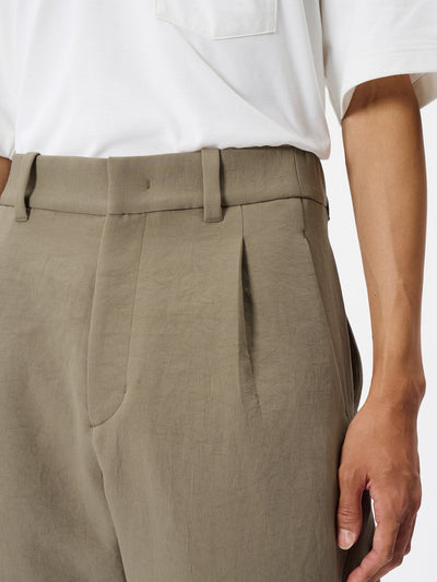 Model: Height 186cm / 6'1" | Wearing: TAUPE FAWN / 4