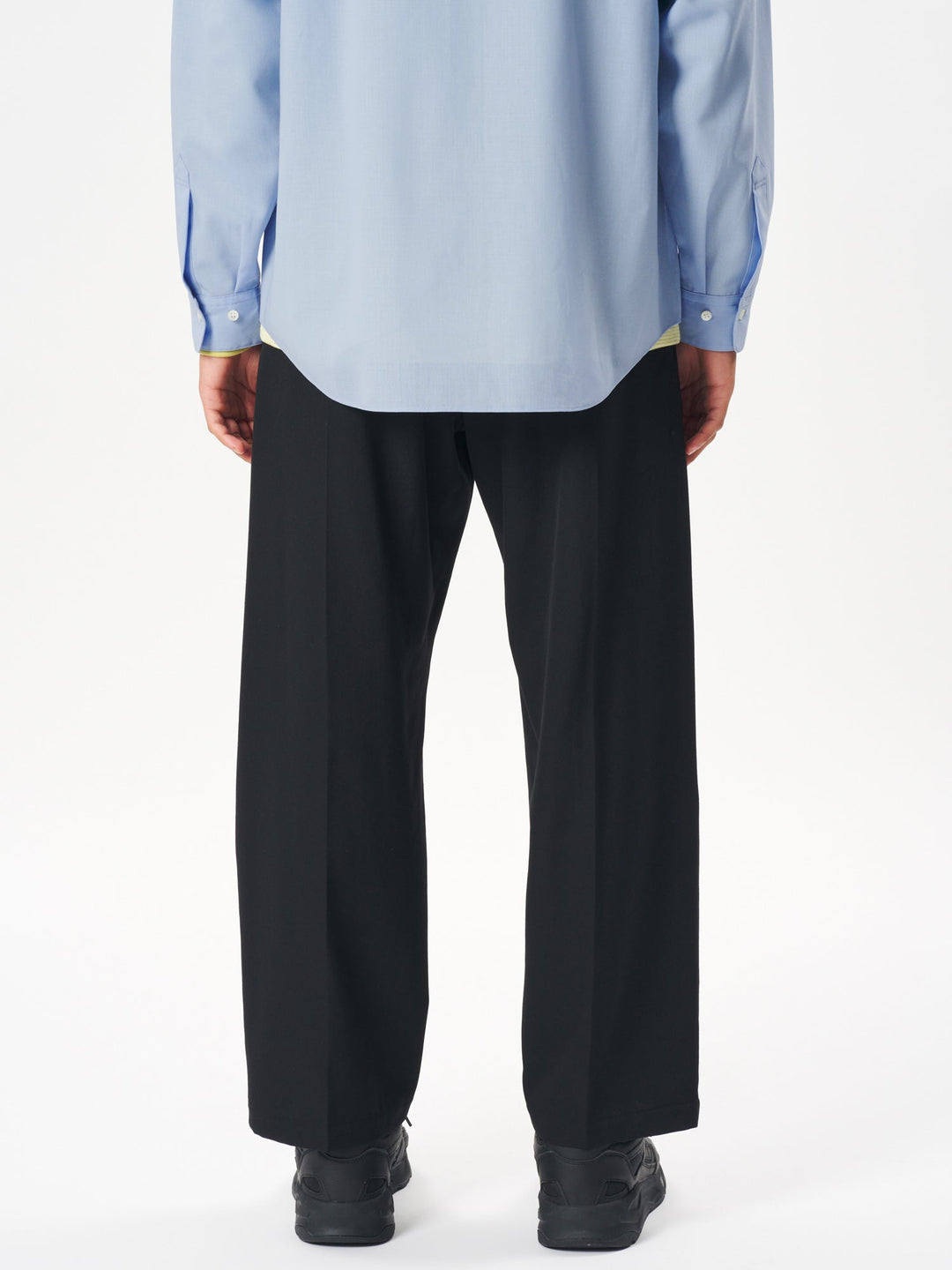 金*衛様 BROCHURE 1P WOOL SLACKS One Tuck Straight Wool Pants – Goldwin Europe