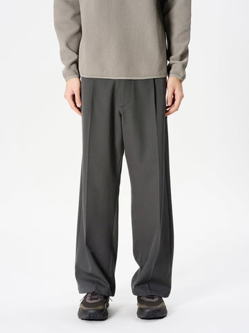 One Tuck Straight Wool Pants – Goldwin Europe