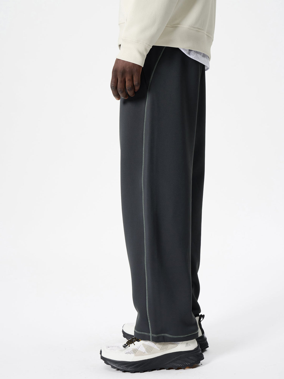 新品未使用Goldwin G-Engineered Regular　Pants1 KODENSHI Stretch Weave Pants – Goldwin Europe