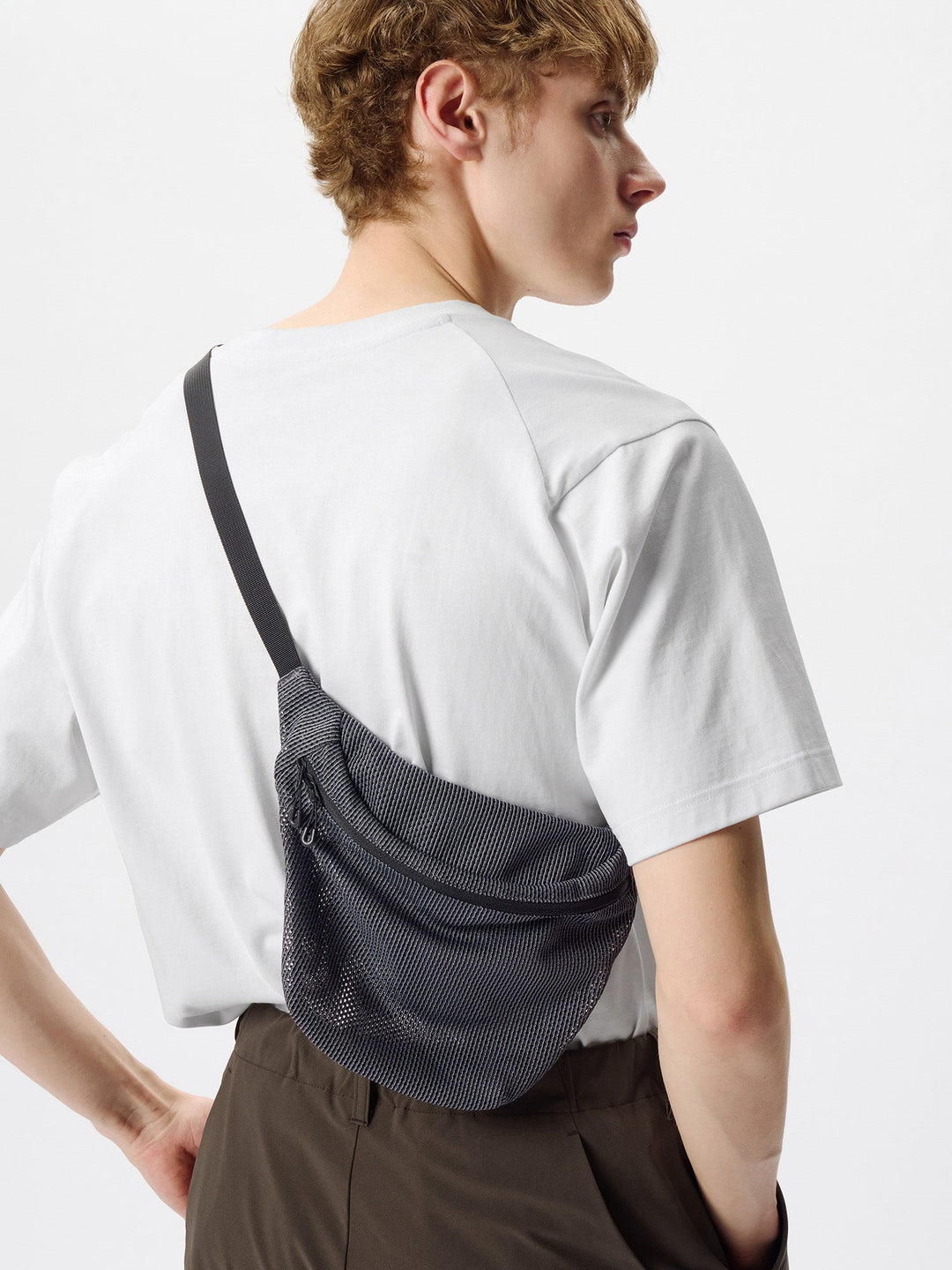 Tonalith Mesh Sacoche Bag – Goldwin Europe