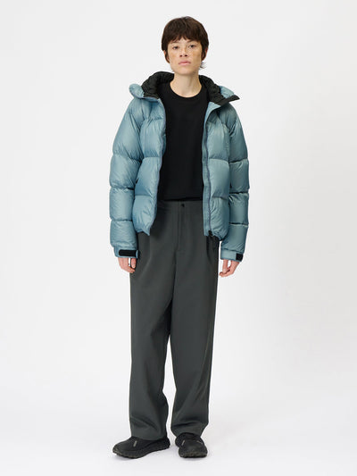 Model: Height 177cm / 5'8'' | Wearing: DEEP CHARCOAL / 3