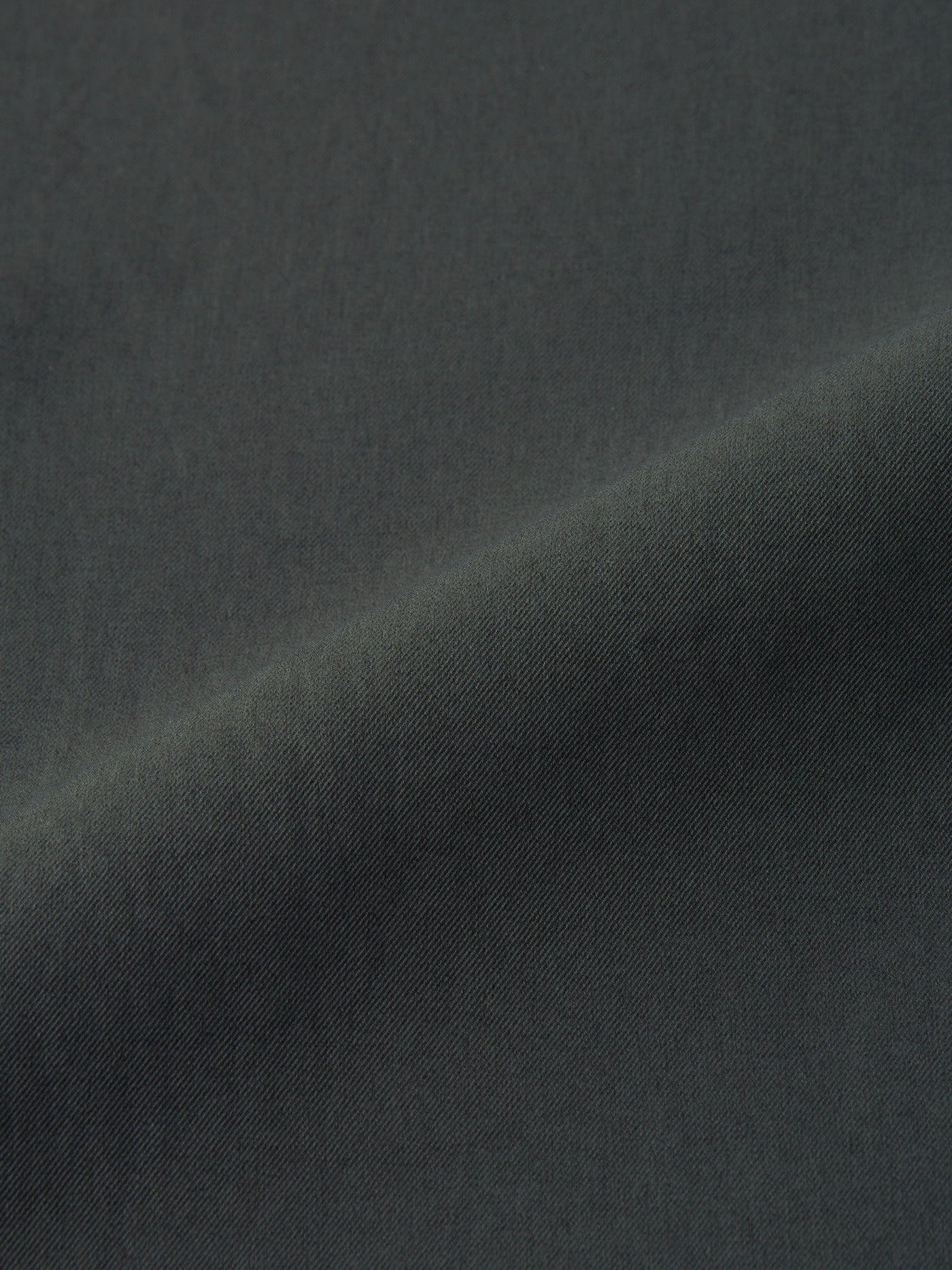 One Tuck Stick Stretch Pants