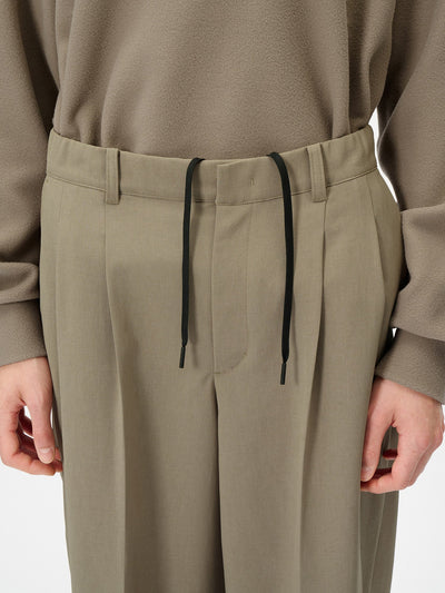 Model: Height 177cm / 5'8'' | Wearing: TAUPE FAWN / 3