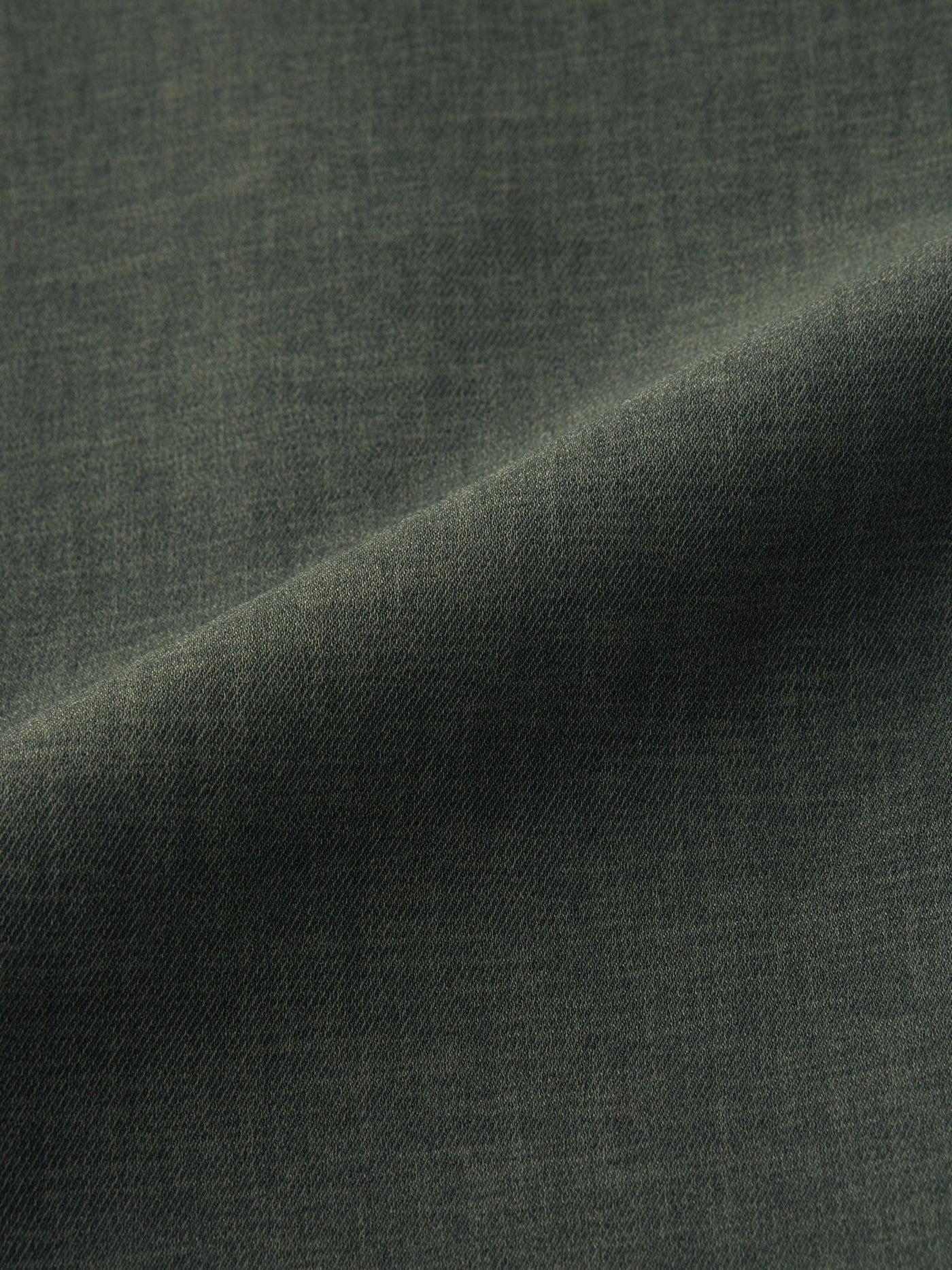 2-tuck Straight Pants