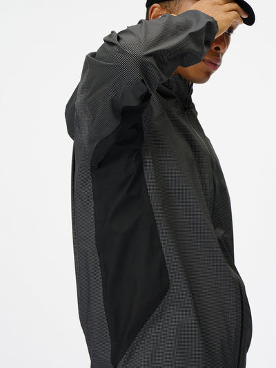 Model: Height 184cm / 6'0" | Wearing: BLACK / 3