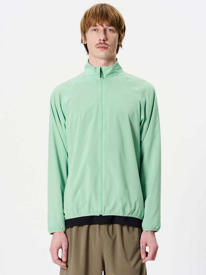 Floating Wind Shell Jacket – Goldwin Europe