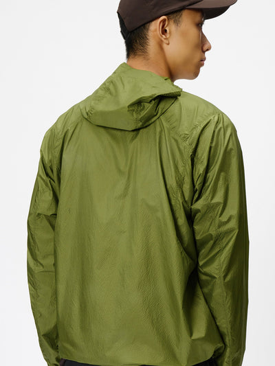 Model: Height 183cm / 6'0" | Wearing: IVY GREEN / 3