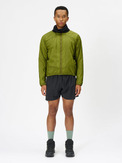 Model: Height 184cm / 6'0" | Wearing: IVY GREEN / 3