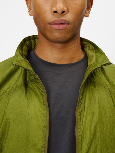 Model: Height 184cm / 6'0" | Wearing: IVY GREEN / 3