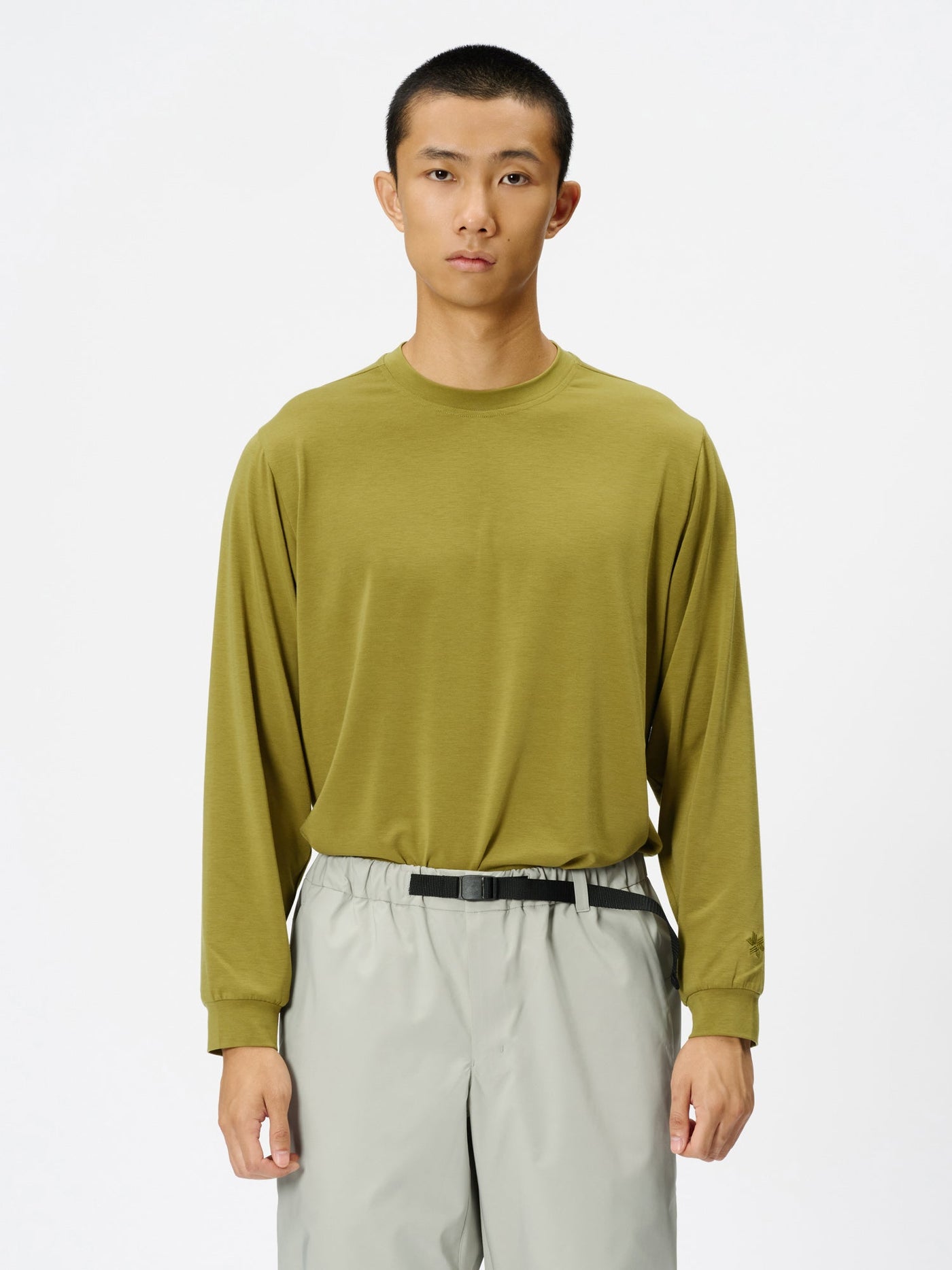 Model: Height 183cm / 6'0" | Wearing: EVERGREEN / 3